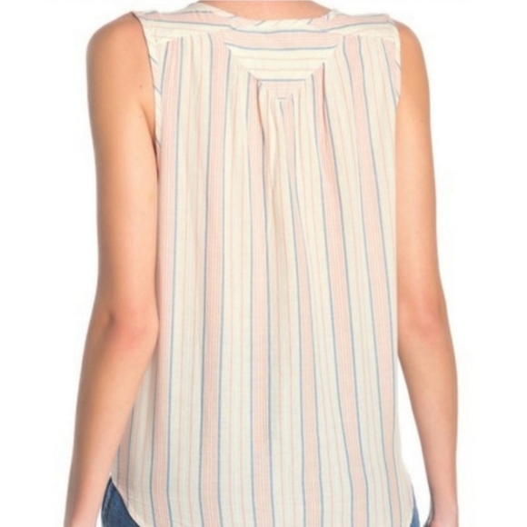 🆕🌿LUCKY BRAND TOP🌿 - Picture 5 of 5